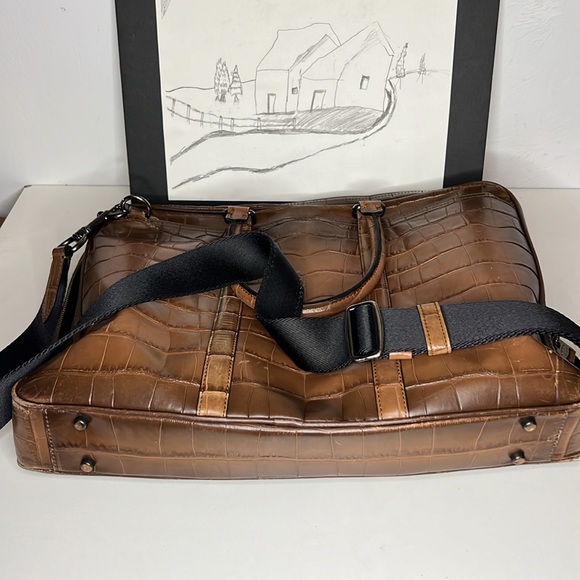 Coach Brown Metro Briefcase Croc
Embossed Leather. - Picture 4 of 16